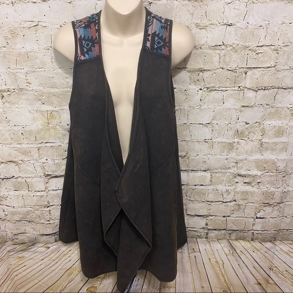 Hem & Thread Brown Aztec Open Front Cardigan Vest - Picture 1 of 5